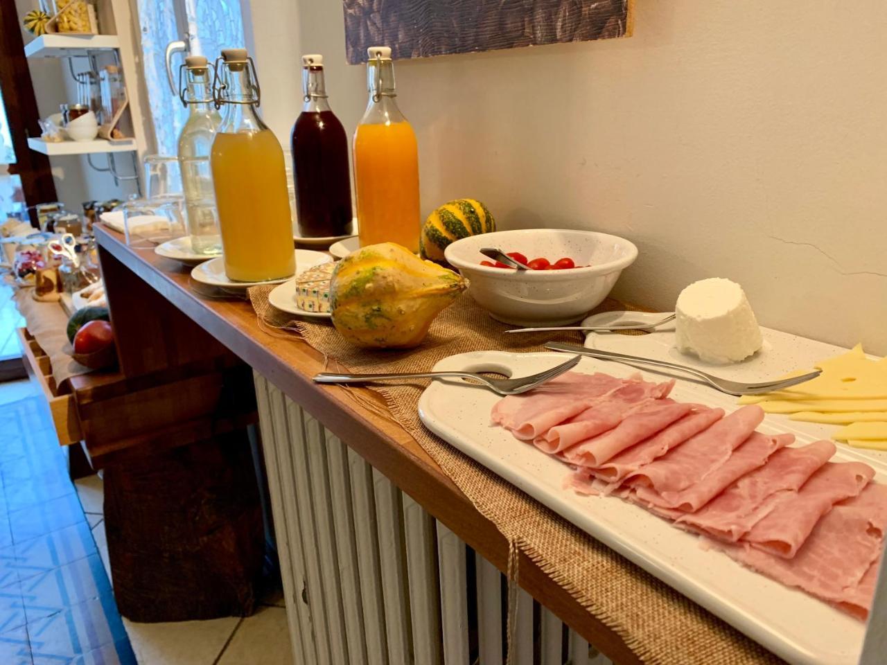 Porta Ronca - B&B, Suites & Apts Rho Bagian luar foto