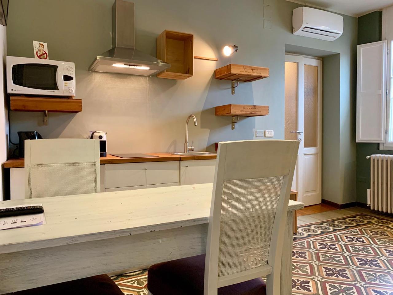 Porta Ronca - B&B, Suites & Apts Rho Bagian luar foto