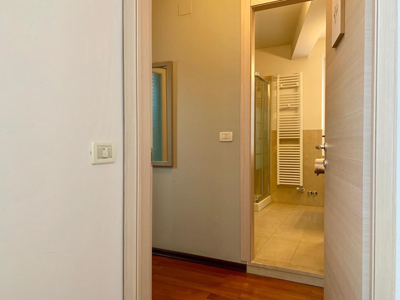 Porta Ronca - B&B, Suites & Apts Rho Bagian luar foto