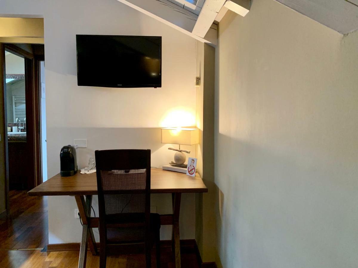 Porta Ronca - B&B, Suites & Apts Rho Bagian luar foto