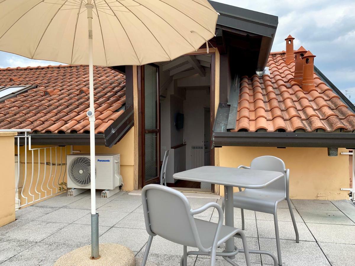 Porta Ronca - B&B, Suites & Apts Rho Bagian luar foto